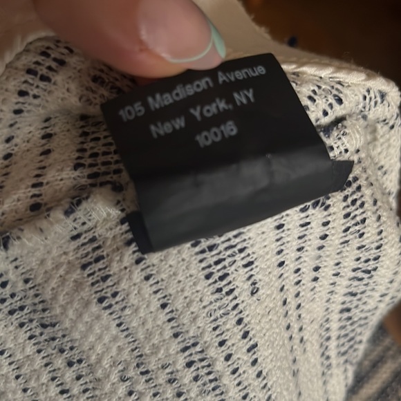 Derek lam textured top size 10 - Picture 8 of 10